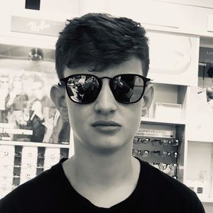 Meet your Posher, Brandon